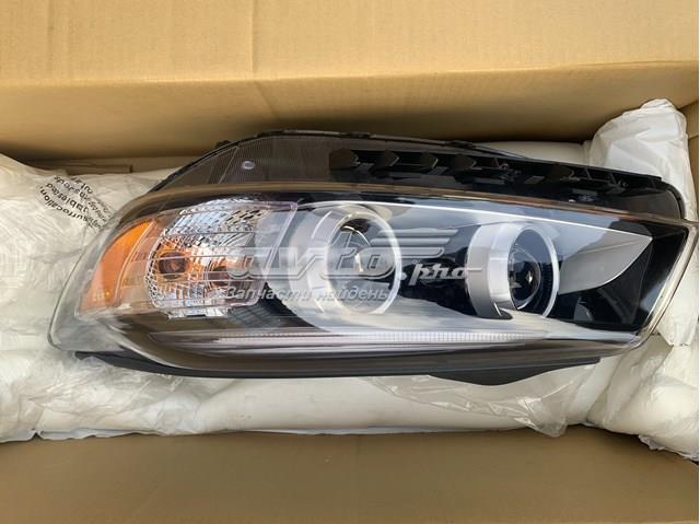 Фара права ZFD1190R Signeda