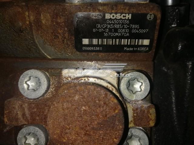 0445010136 Bosch Насос паливний високого тиску (ПНВТ)