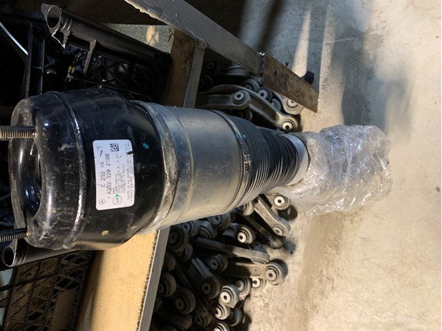 Купити A2923202100 Mercedes 