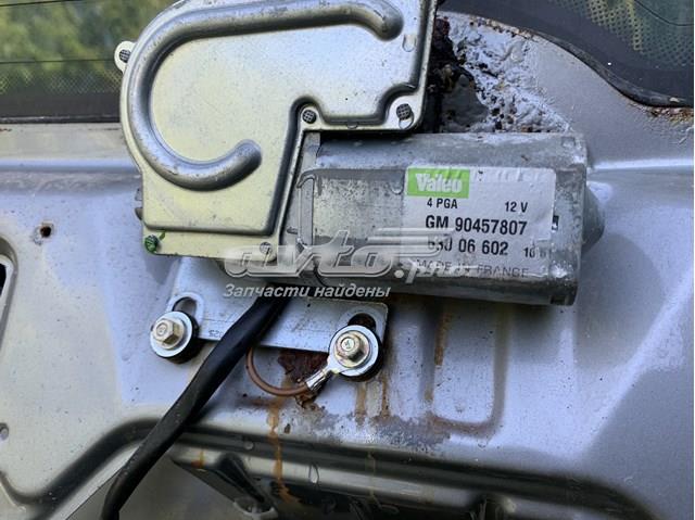 Купити 90457807 General Motors Двигун склоочисника заднього скла
