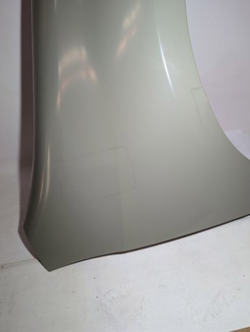 Переднє праве крило Amparts APVW3702C