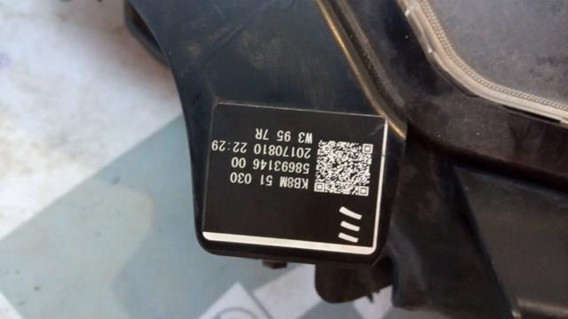 Фара права KB8M51031D Mazda