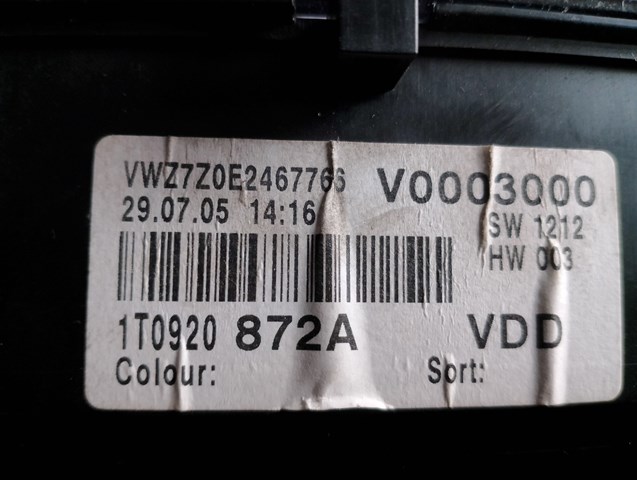 1T0920872A VAG Щиток приладів додатковий