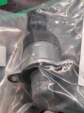 Регулятор тиску палива Bosch 0928400760