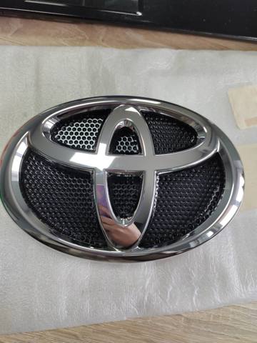 Купити 753100K060 Toyota Емблема решітки радіатора
