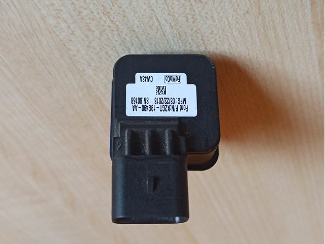 K2GT19G490AA Ford 