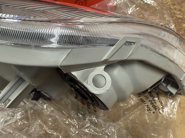Фари TYC 20A266052B ціна, від 91.53 USD