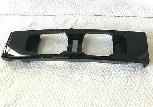 Купити LR131792 Land Rover 