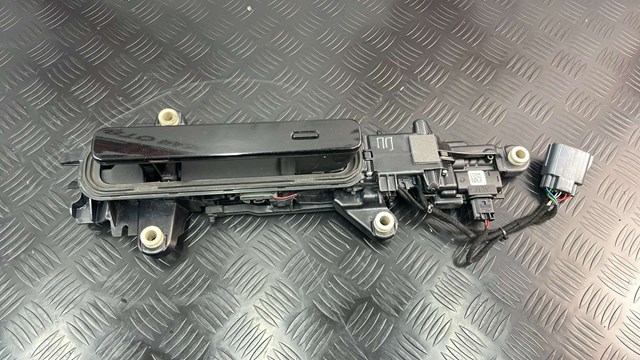 LR106951 Land Rover 