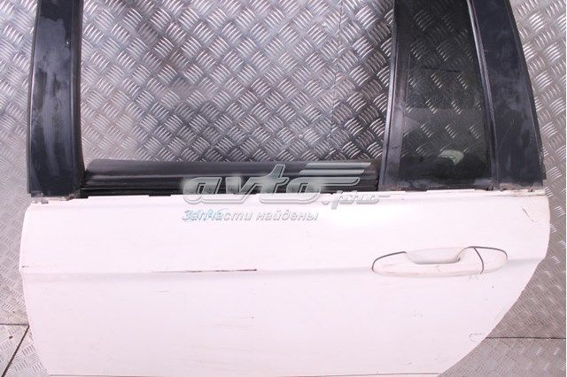Двері задні Chrysler 4894227AF ціна, від 300.01 USD