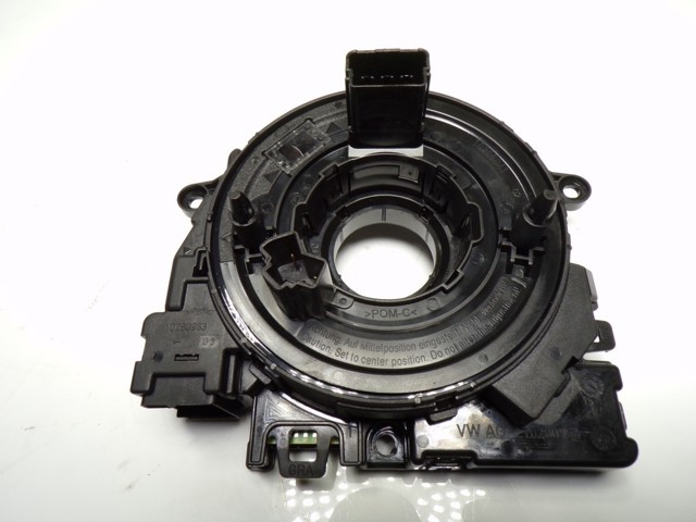 5Q1953549F VAG 