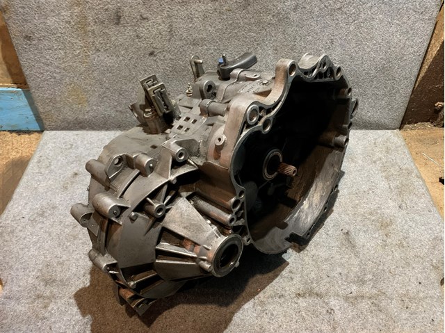 МКПП на Volvo S70  LS, LT