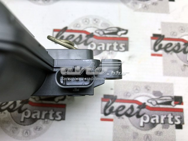 Купити A2909064000 Mercedes 