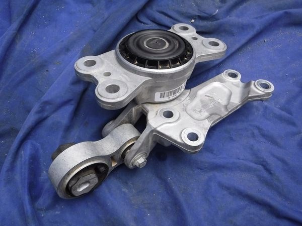 Купити DP537M121AC Ford 