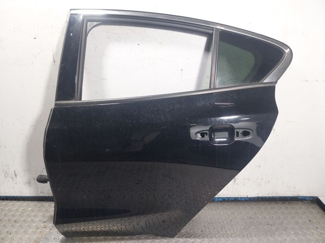 Двері задні, ліві Ford Focus IV