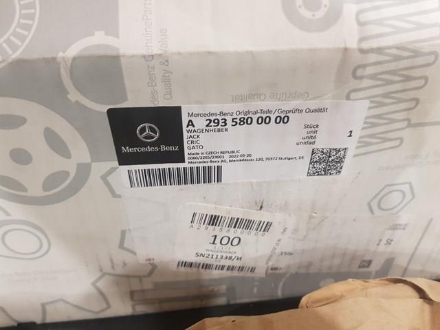  Mercedes A2935800000 ціна, від 269.13 USD