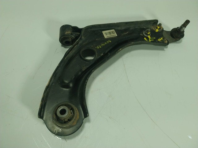 Купити 9678311280 Peugeot/Citroen Важіль передньої підвіски нижній, правий