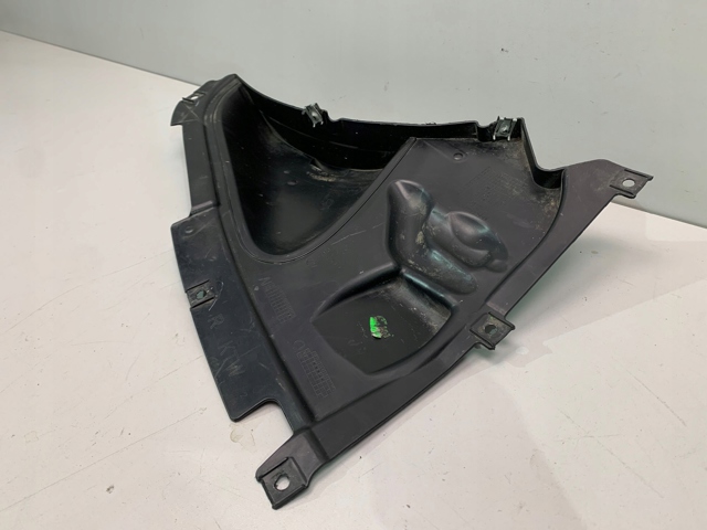 Щиток брудозахисний передньої арки крила 7260740 BMW