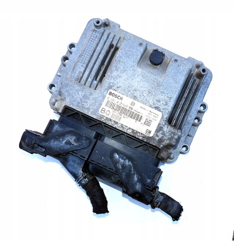 Блок двигуна Bosch 0281012548