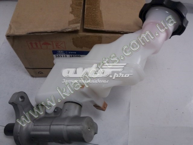Циліндр головний гальма (Гідротормоз) Hyundai/Kia 585101R100 ціна, від 106.96 USD