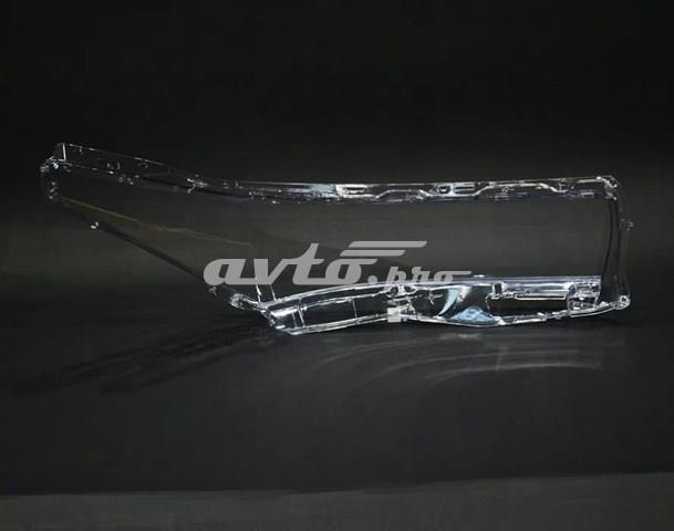 Фара передня права Toyota 8113002F01