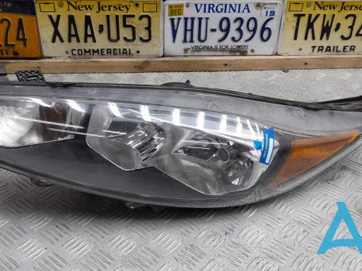 Фари Ford D2BZ13008D ціна, від 133.15 USD
