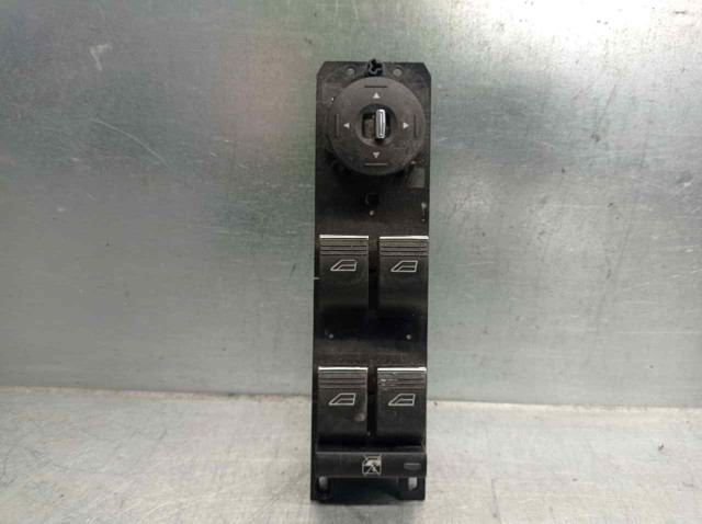 AM5T14A132AB Ford 