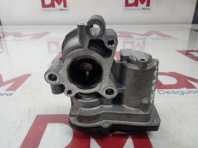 Клапан EGR рециркуляції газів Nissan/Infiniti 147100361R