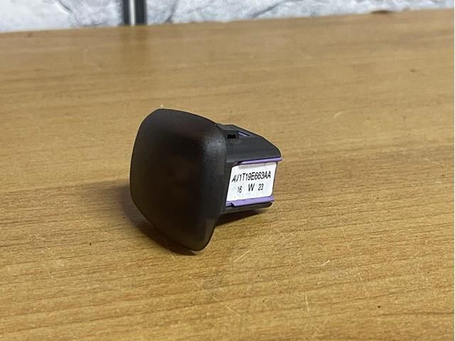AV1T19E663AA Ford 