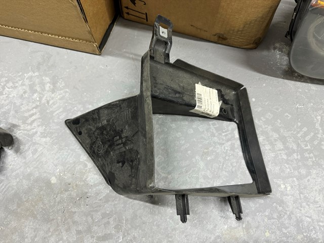  BMW 51748080574 ціна, від 42.58 USD