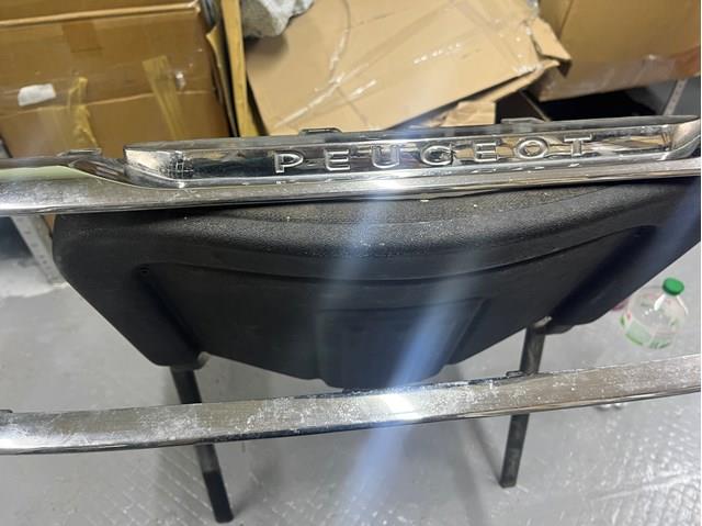  9807873777 Peugeot/Citroen