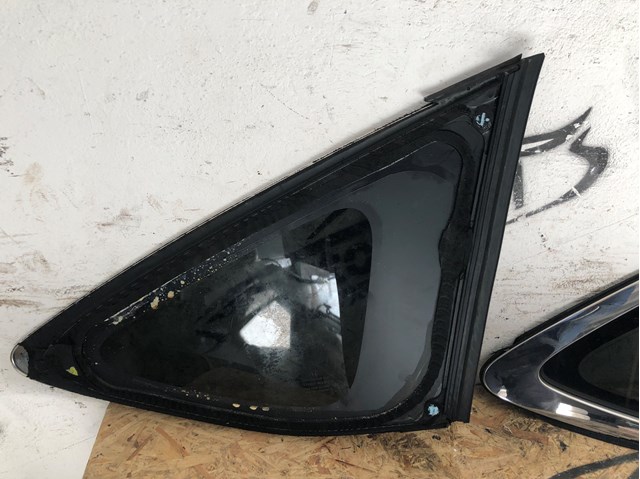 Скло багажника, ліве XYG GS3028D305 ціна, від 73.84 USD