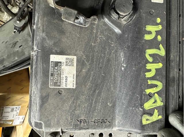 Модуль (блок) керування (ЕБУ) двигуном 8966142D20 Toyota
