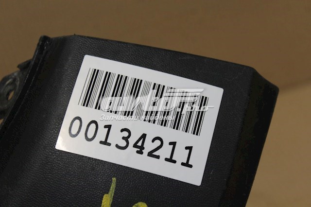 Купити A1668853025 Mercedes 