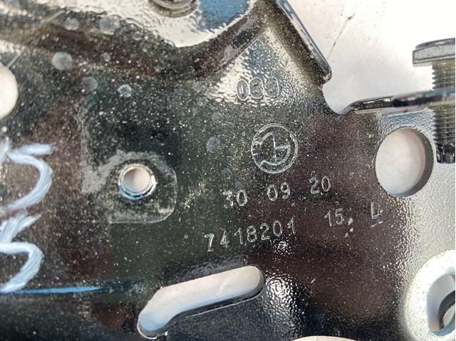7418201 BMW 