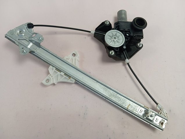 0620206781 Toyota Мотор склопідйомника водійських дверей