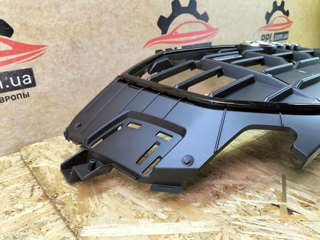 Облицювання радіатора VAG 4M8853651AQ ціна, від 328.95 USD