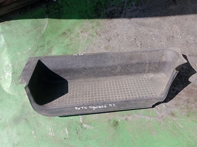 705863736 VAG 