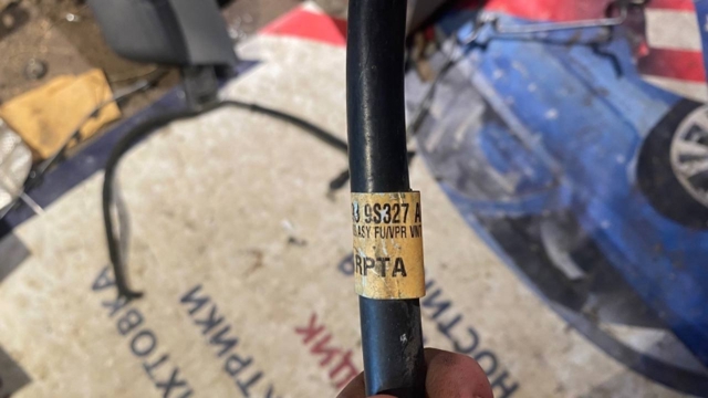 DG939S327AF Ford 