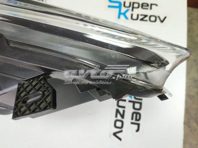 Фара Ford D2BZ13008D