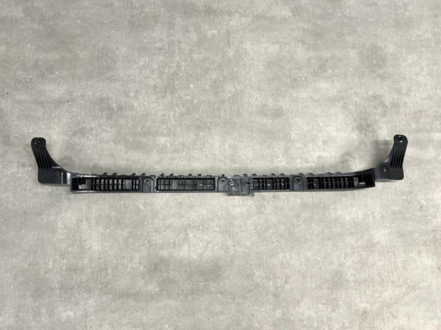 132TSM39100C00 Perfektes Кронштейн бампера заднього, центральний