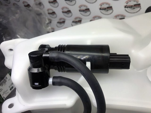 Бачок омивача LR110609 Land Rover