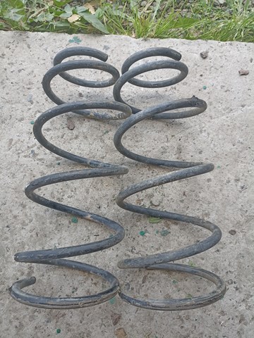 Купити 5401095F0B Nissan/Infiniti Гвинтова пружина підвіска