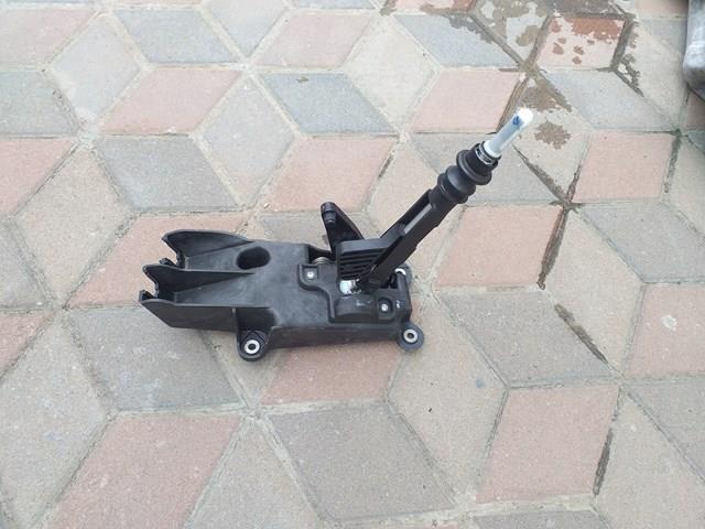 341019897R Renault (RVI) Куліса КПП