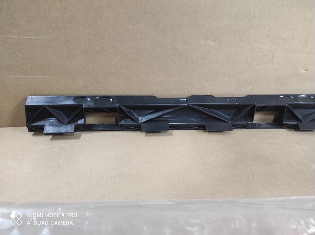 Купити A1676988101 Mercedes 