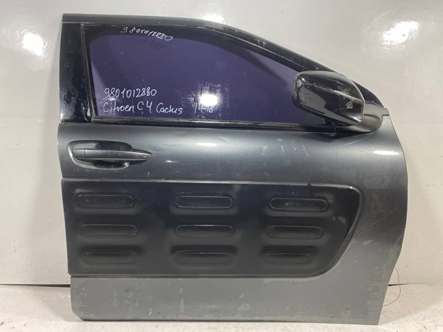 Двері праві передні 9801012880 Peugeot/Citroen