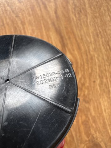 162505600A Tesla 