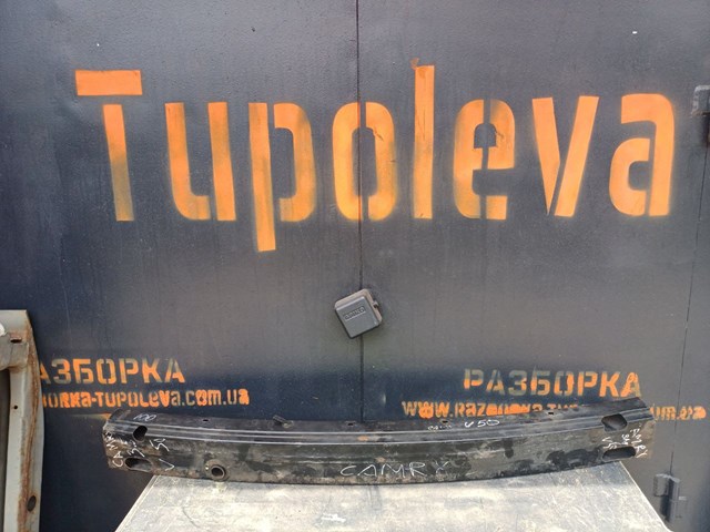 Купити 5213106101 Toyota Буфер бампера переднього