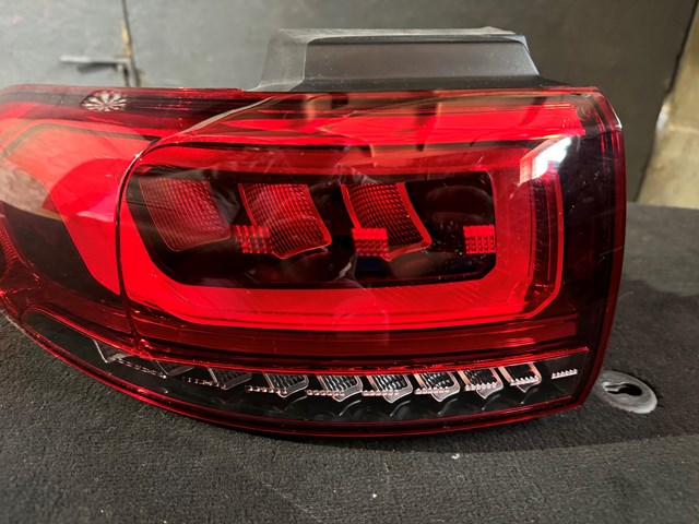 Лівий стоп A2479065100 Mercedes