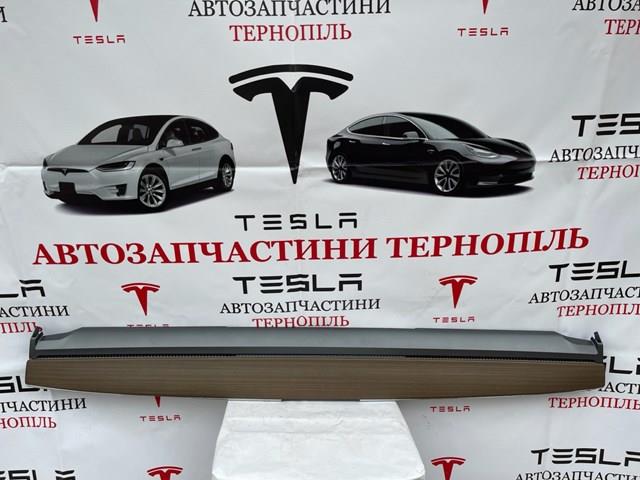 161956900A Tesla 